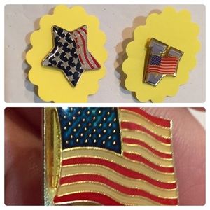 ♦️5/$5♦️ Set of 3 American flag pins brooches
